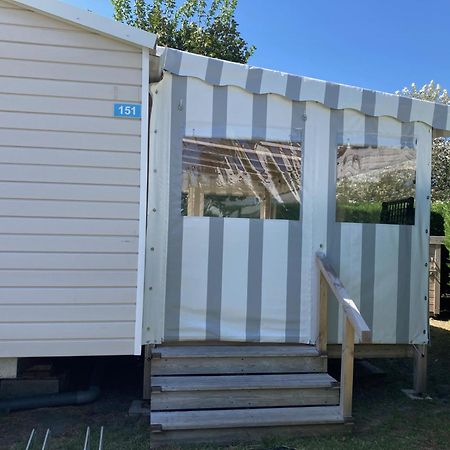 - Mobilhome Camping Les Charmettes - Fun Pass Non Inclus - Ле-Мат Экстерьер фото